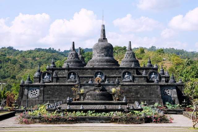Nearby Attractions to Visit
