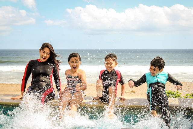 seminyak bali beach