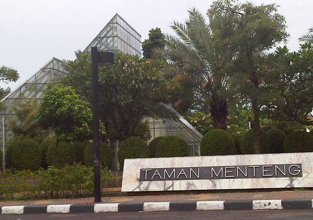 Taman Menteng‬‬ Jakarta