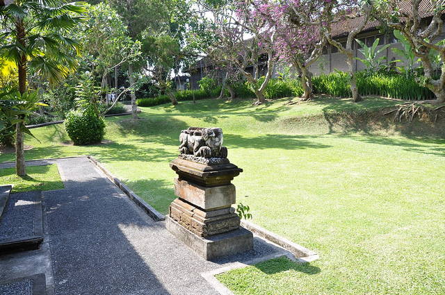 puri lukisan museum ubud